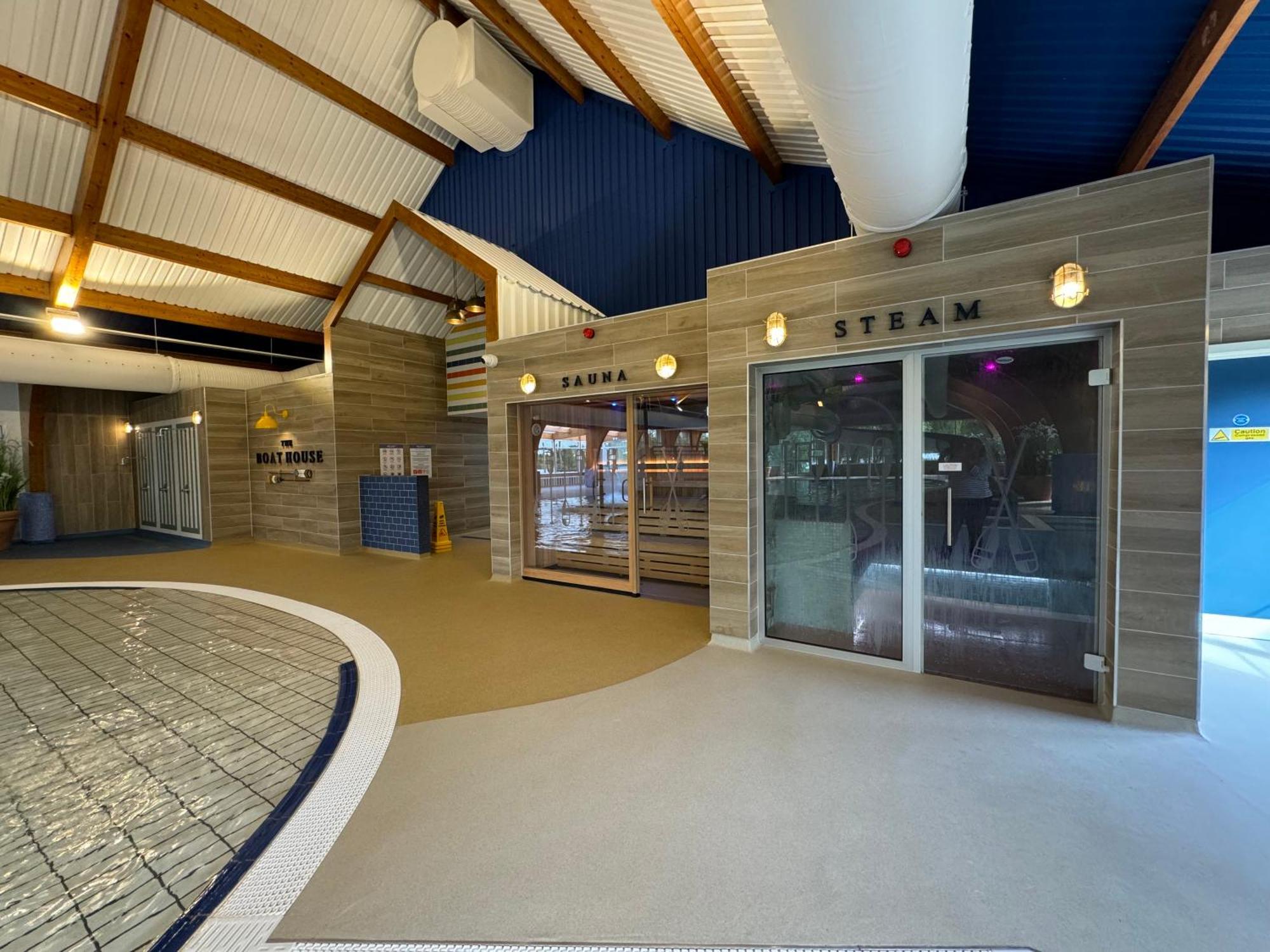 Cottontail Lodge - Hot tub - Pet Friendly South Cerney Zewnętrze zdjęcie